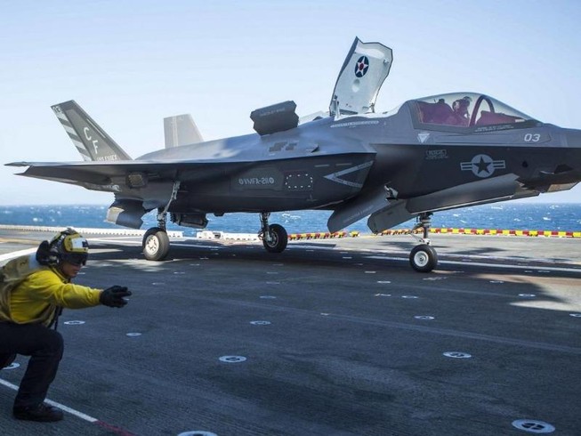 Nhật nói đã tìm được mảnh vỡ chiếc F-35 mất tích