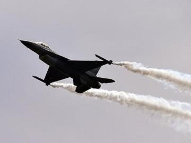 Ấn Độ: Pakistan tái triển khai F-16 dù phập phồng lo Ấn Độ bắn