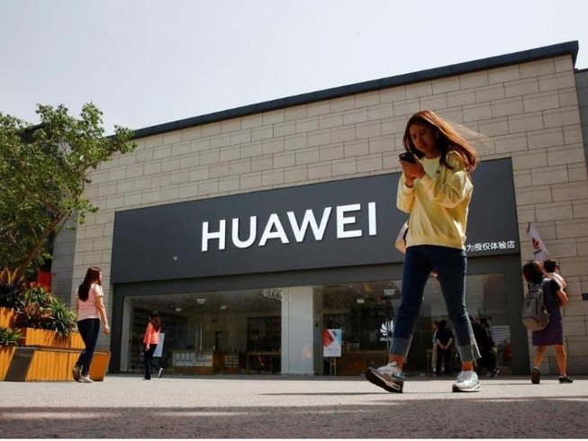 Nhiều hãng công nghệ lệnh nhân viên không liên lạc Huawei