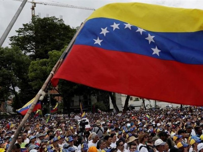 Nga, Trung Quốc căng với Mỹ vì Venezuela