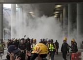 Hong Kong: Người biểu tình không thể vào được sân bay
