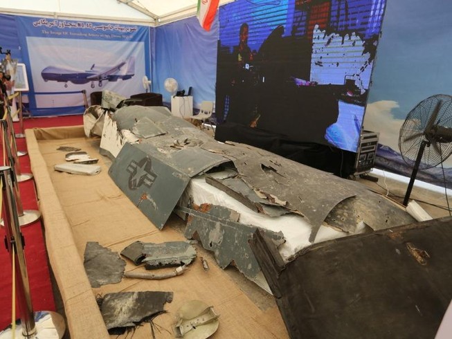 Iran trưng bày các UAV Mỹ mình bắn rơi và bắt được