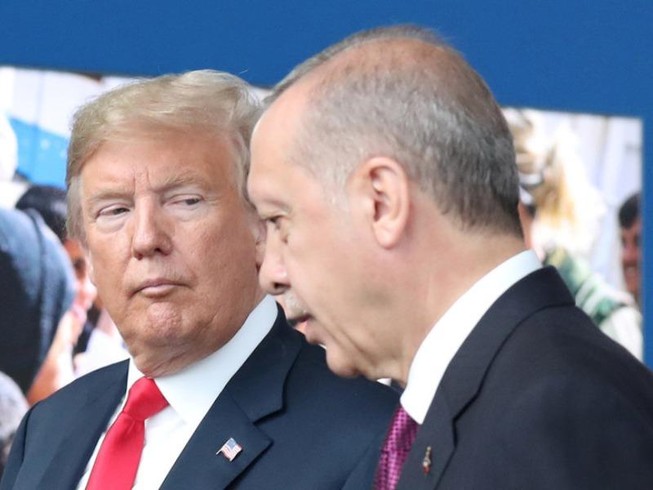 Ông Trump: Sẽ hợp tác lưỡng đảng 'trừng phạt nặng' Thổ Nhĩ Kỳ