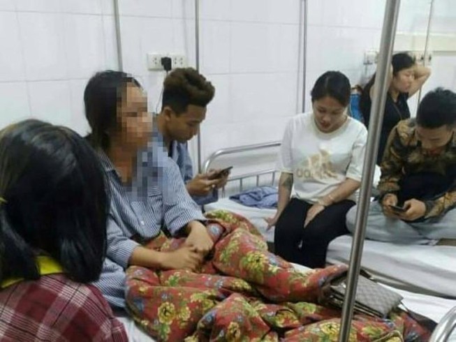 Thêm một nữ sinh nhập viện vì bị đánh hội đồng