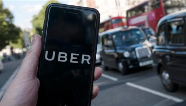 Uber ở Anh - Ảnh : CBC