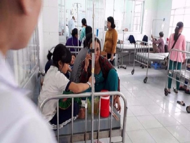 Vụ 500 HS ngộ độc sữa: dừng Chương trình sữa học đường