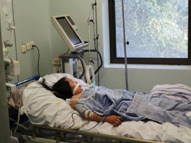 Nữ bệnh nhân thứ 3 bị virus ăn não đang nguy kịch