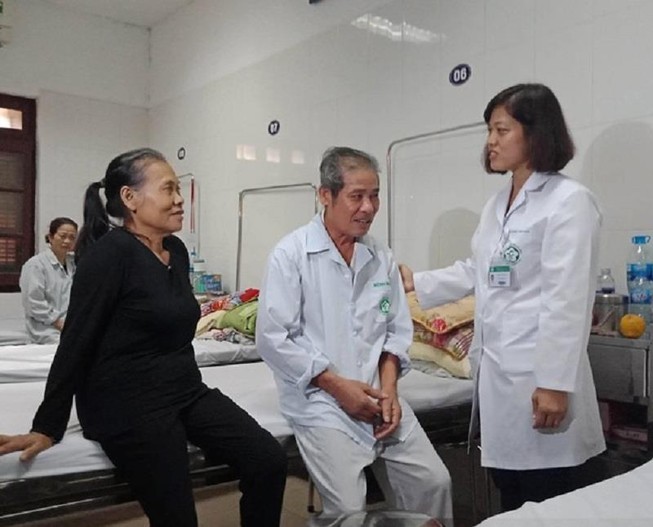 Lạm dụng thuốc bổ não, cứ 3 giây lại có 1 người mắc bệnh 'già'