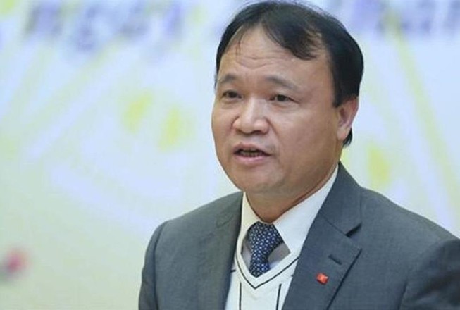 Bộ Công Thương nói về đóng dấu mật với giá điện, xăng
