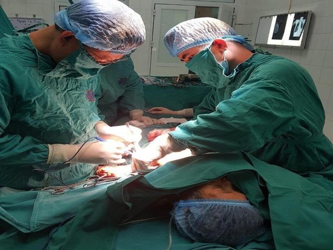 Điều trị thành công ung thư vú cho cụ bà tuổi 92