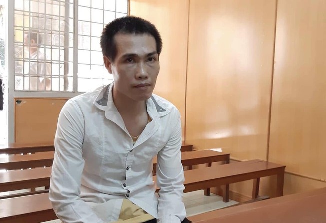 Tài xế taxi gây tai nạn làm thương tích ba du khách Mỹ