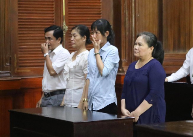 Điều tra tiếp nhiều người trong vụ cán bộ phường tham ô 7 tỉ