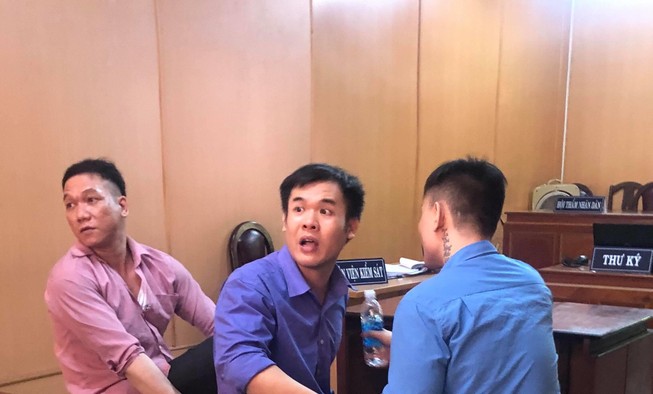 Phạt tù nhóm chuyên bẻ khoá xe SH tại các bãi xe