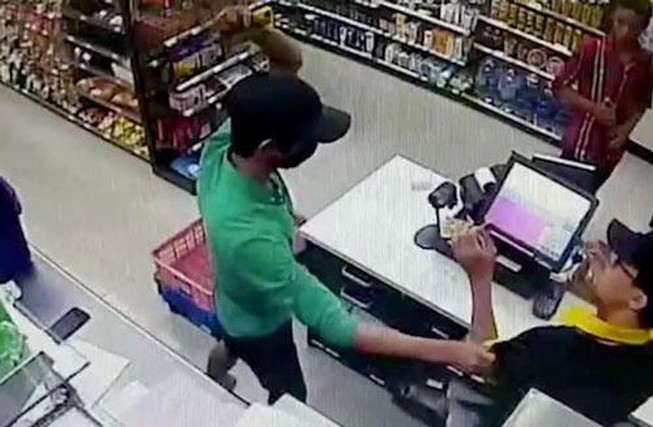 Nhóm thiếu niên cướp 11 cửa hàng tiện lợi sắp hầu tòa