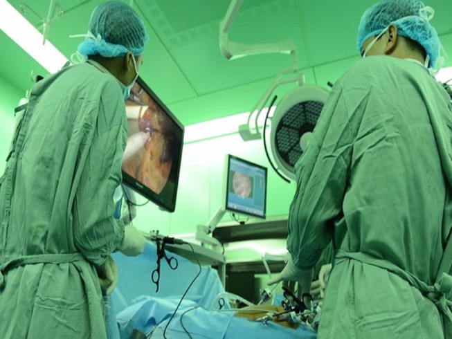 Cắt gan nội soi kéo dài cuộc sống cho người ung thư gan
