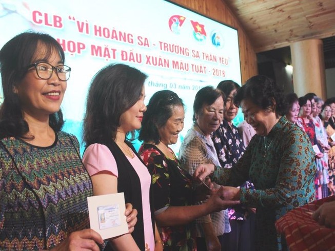 CLB Vì Hoàng Sa - Trường Sa thân yêu đón nhiều hội viên
