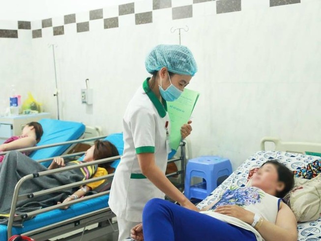 13 nữ công nhân nhập viện do khí amoniac, không phải khí gas