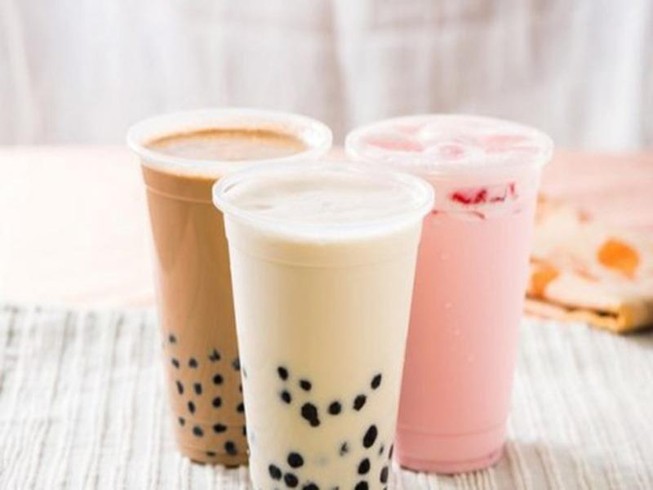 Hai chị em nhập viện súc ruột sau khi uống trà sữa