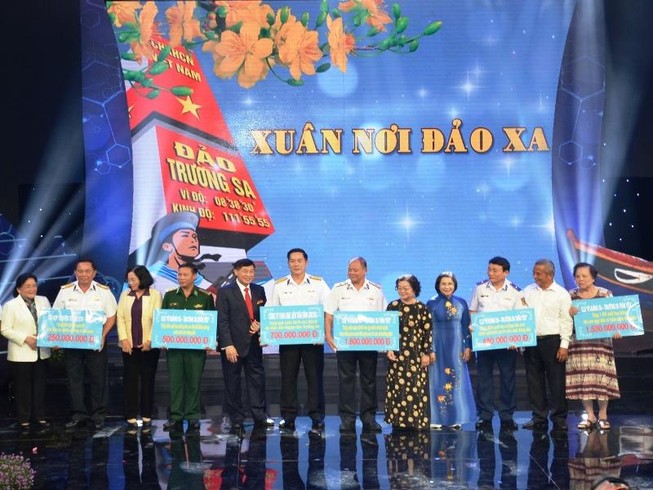 Ủng hộ gần 27 tỉ đồng cho 'Xuân nơi đảo xa' lần 4