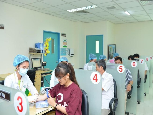 Điều trị bệnh dựa vào bộ gen mỗi người: Tầm nhìn năm 2025