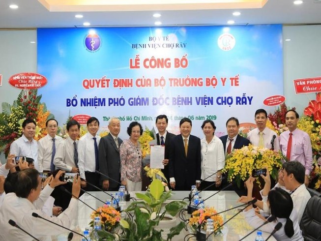 BV Chợ Rẫy có tân Phó Giám đốc và nhận nhiều danh hiệu cao quý