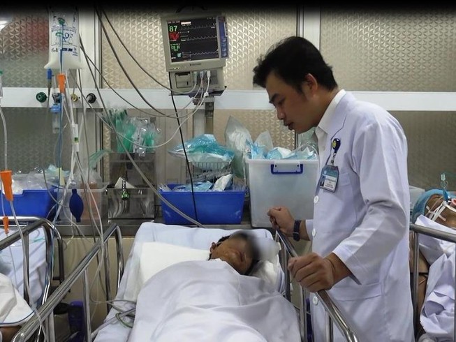 Người đàn ông bàng hoàng kể phút giây bị hổ vồ ở Bình Dương