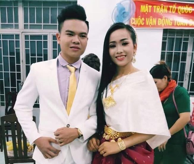 Hoa khôi biên giới Việt - Cam: Cô gái Campuchia ngọt ngào