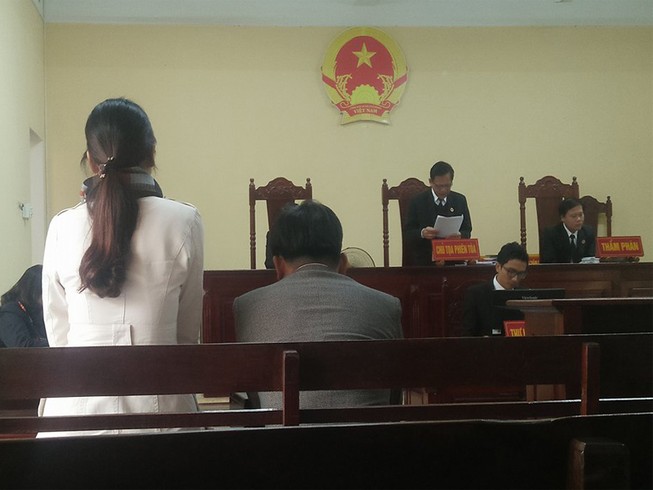 Bị đơn nói bánh có dòi, tòa tuyên không có cơ sở