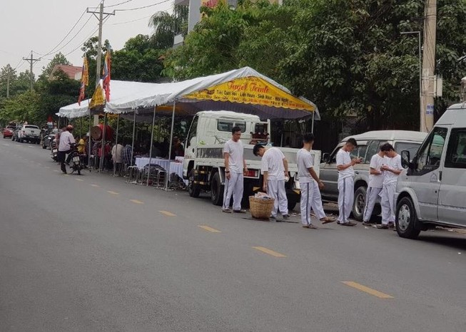 Công an Bình Dương thông tin vụ nữ sinh 14 tuổi đâm chết cha