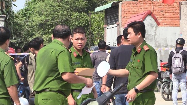 Vụ thảm sát ở Bình Dương: Hàng xóm nghe tiếng khóc lúc nửa đêm