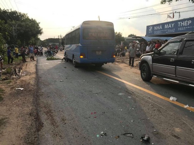 2 người tử vong sau tai nạn liên hoàn tại Bình Dương