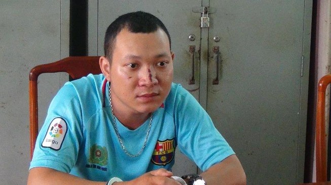 Giả CSGT chặn xe lấy tiền người đi đường