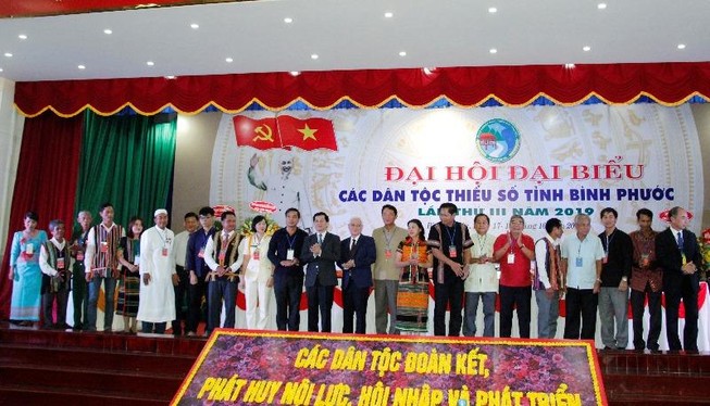 Chung tay giúp đồng bào dân tộc thiểu số ngày càng phát triển