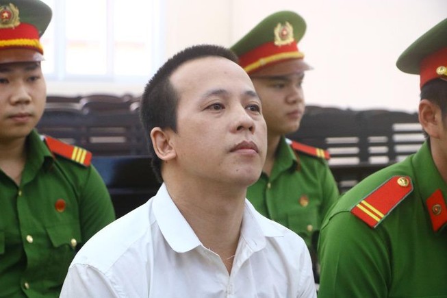 Sát thủ giết 3 người 1 nhà khai do 'say máu'