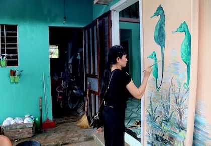 11 tỉ trang trí tranh gốm cho bờ biển Đà Nẵng