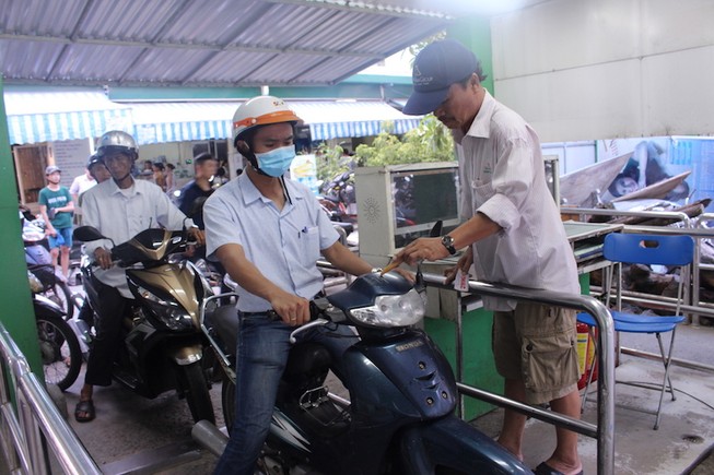 Đà Nẵng phân trần việc chấm dứt giữ xe miễn phí