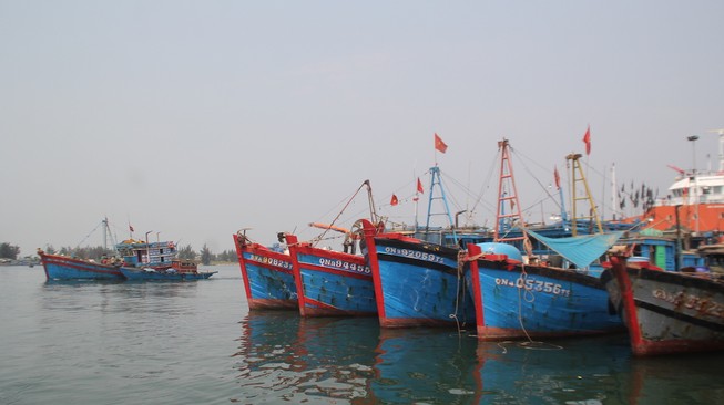 Đà Nẵng họp khẩn bàn kế chống bão số 10