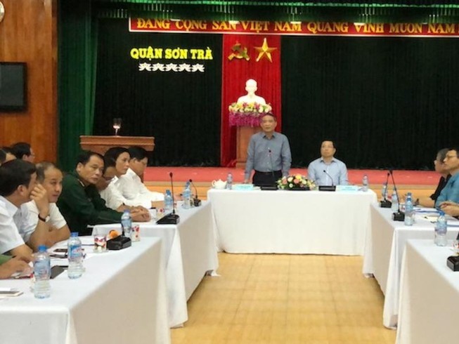 Bí thư, Chủ tịch Đà Nẵng họp khẩn về khắc phục bão số 12
