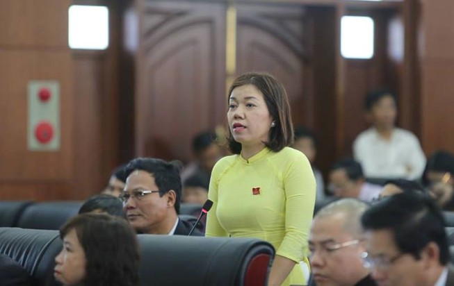 Những nữ đại biểu làm nóng nghị trường Đà Nẵng
