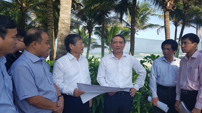 Bí thư Đà Nẵng chỉ đạo 'nóng' khi thị sát bãi biển