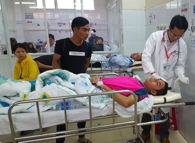Vụ lật xe tại Đà Nẵng: Lời kể của người gặp nạn