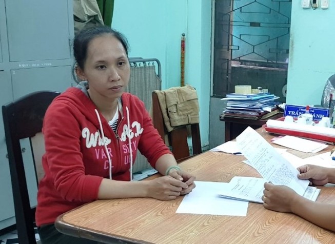 Bắt nữ giúp việc trộm 8 lượng vàng của chủ nhà