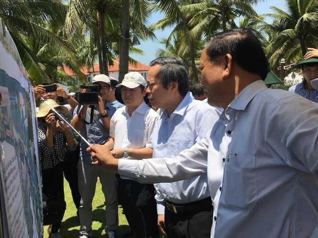 Phó Chủ tịch Quốc hội kiểm tra sạt lở ở Hội An