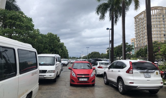 Đà Nẵng đòi thu phí ô tô, xe máy vào khu trung tâm