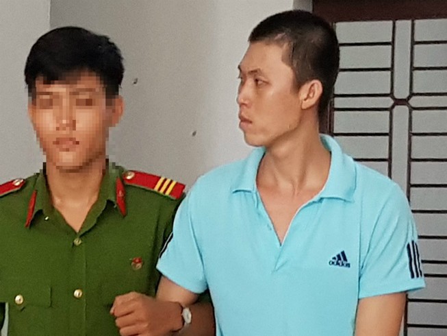 Dượng rể đồi bại xâm hại cháu vợ