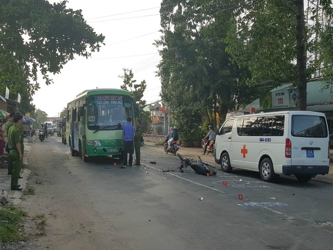Va chạm xe buýt, 1 thanh niên tử vong