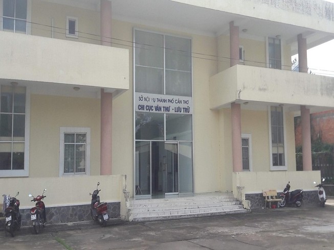 Điều tra dấu hiệu quỹ đen ở Trung tâm lưu trữ lịch sử Cần Thơ