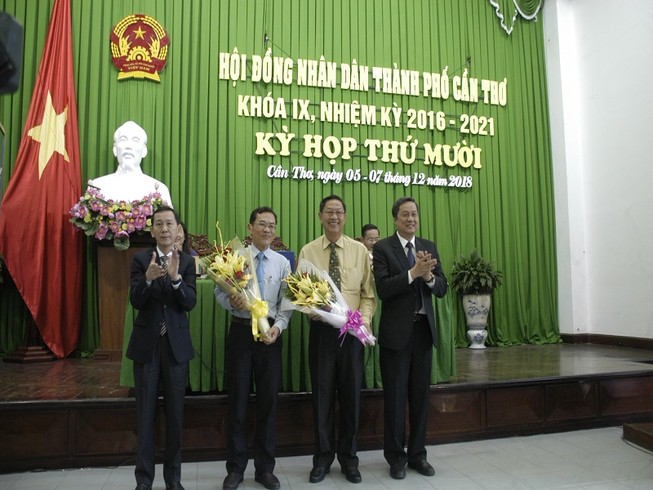 Cần Thơ miễn nhiệm 1 phó chủ tịch, 2 ủy viên UBND