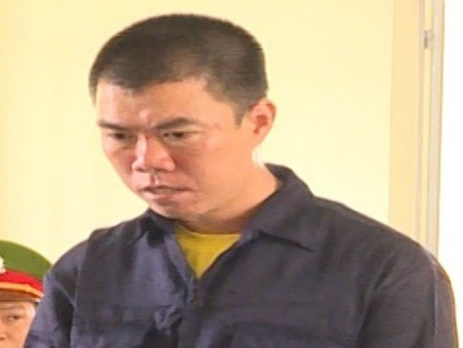 5 năm bị 4 tòa xử phạt cùng về... 1 tội
