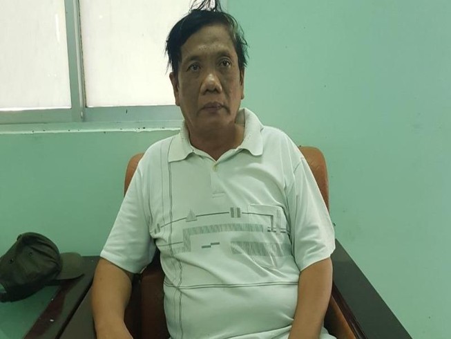 Nghi phạm đâm chết người tình khai 'đang sống cùng 2 vợ'